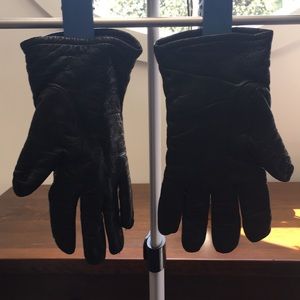 [Steinberg brothers] Black leather gloves